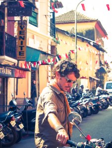 OLYMPUS DIGITAL CAMERA